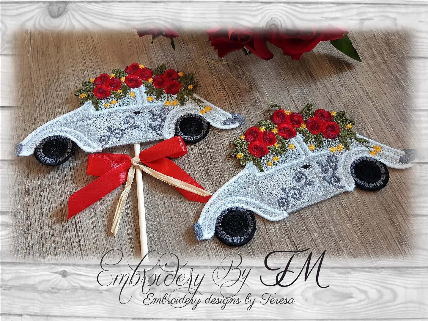 Car with roses / two sizes