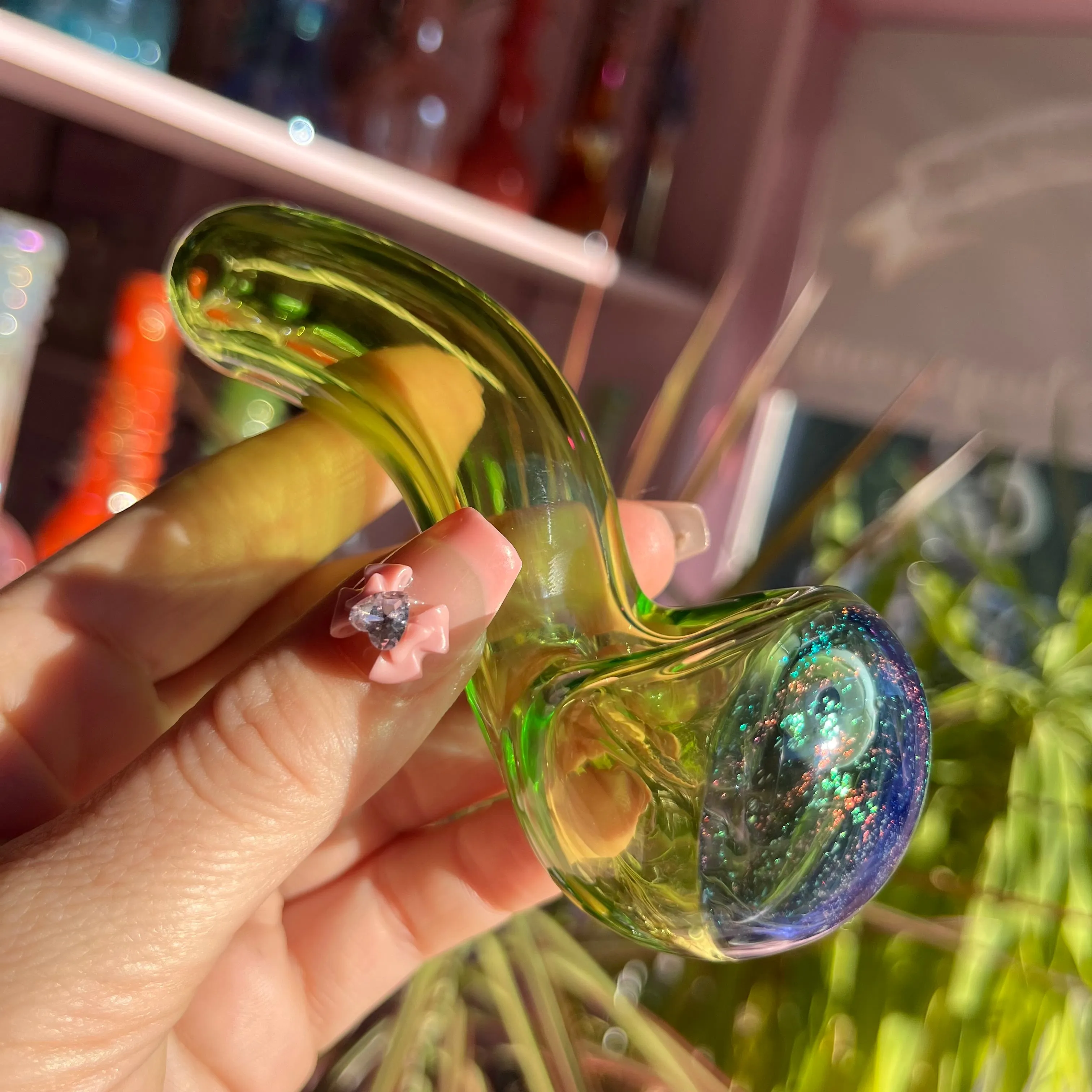 Curved Standing Glass Pipe