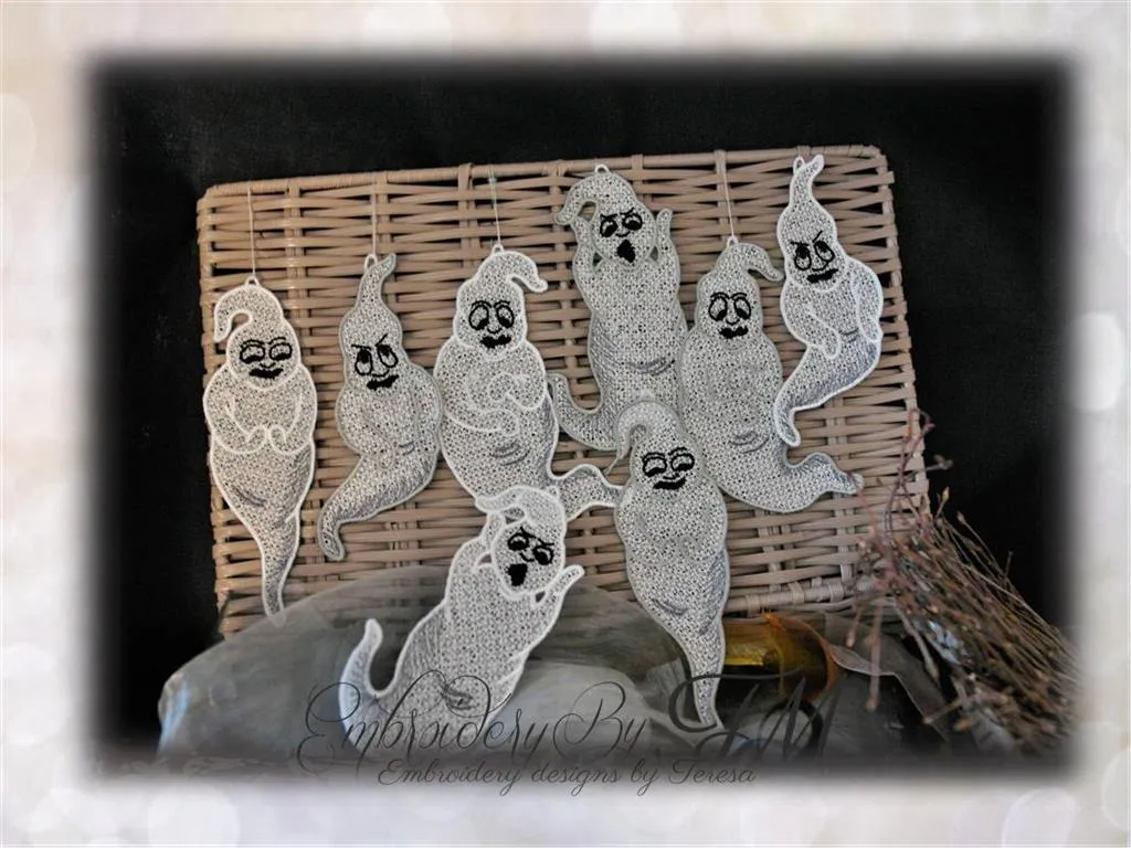 Cute ghosts lace / Four variations of ghost / 4x4 hoop
