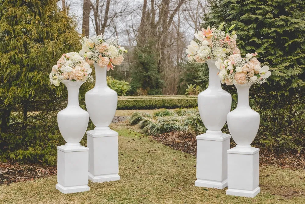 Free Standing Vase | White
