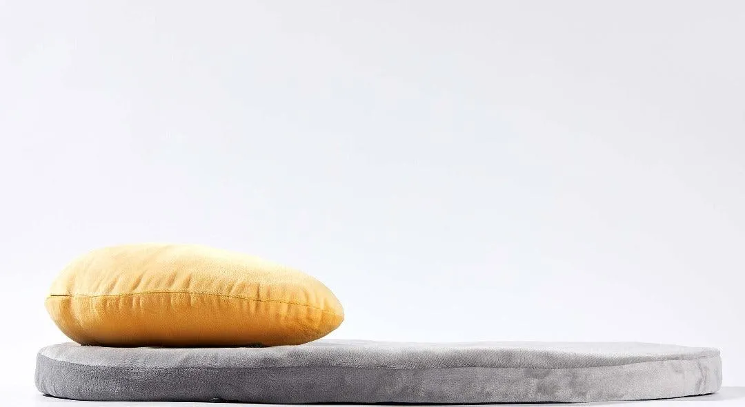 Memory Foam Sweet Dream Moon Bed for Cats