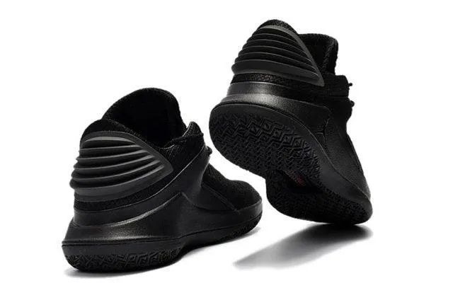 N A J 32 Low Triple Black Sneakers Men's Basketball Sneaker