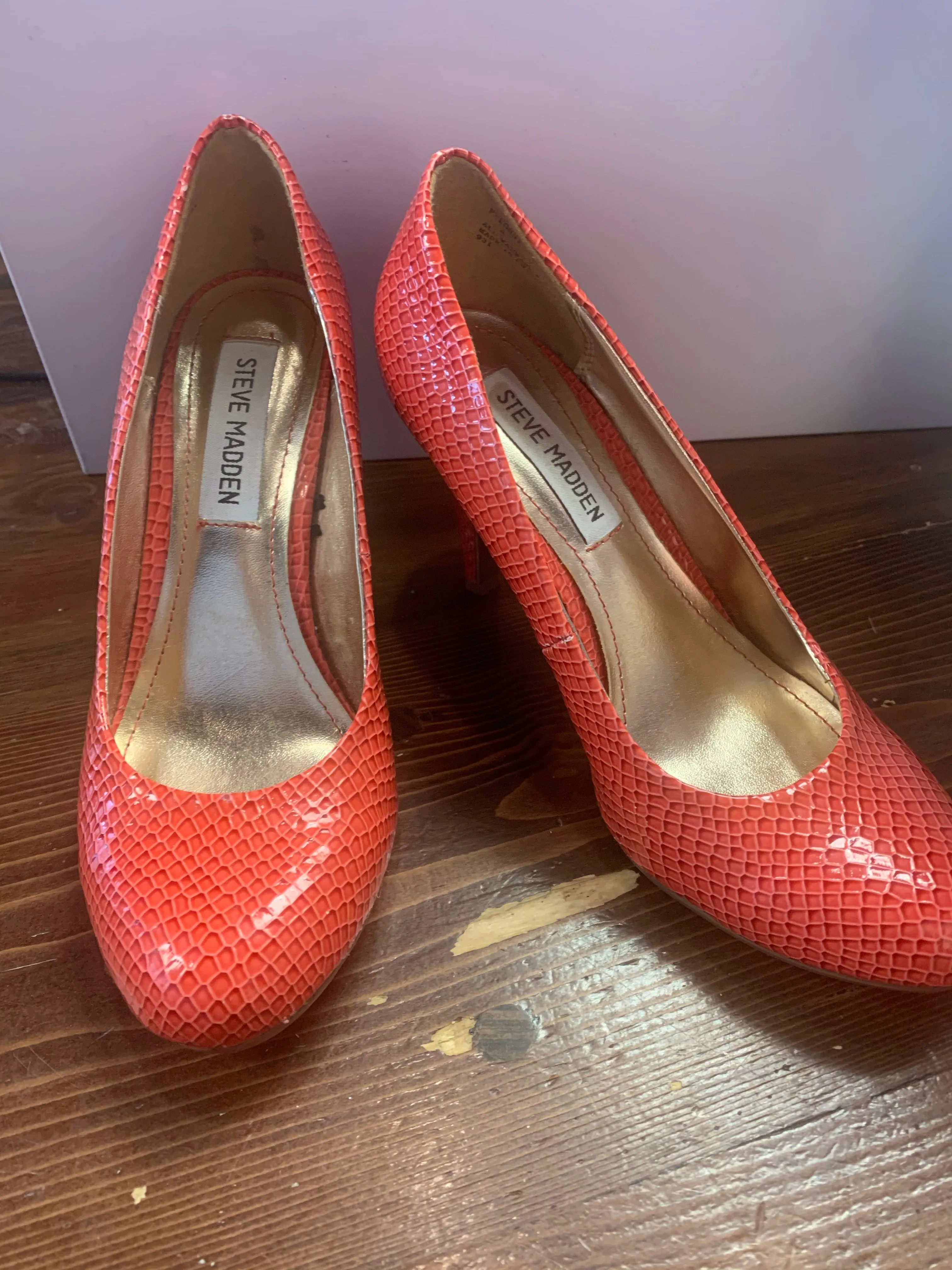 Steve Madden Heels (Size 6)