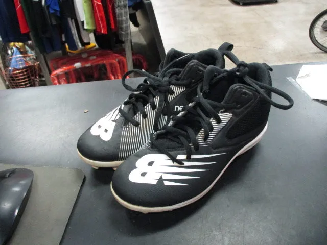 Used New Balance Cleats Size 2.5