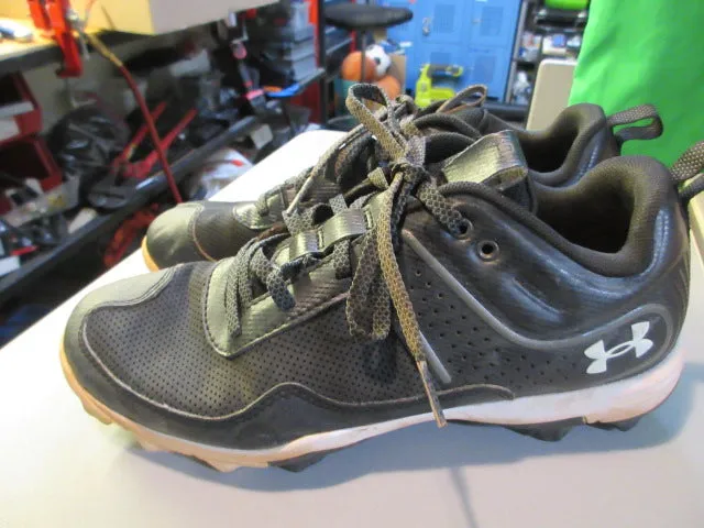 Used Under Armour Glyde Cleats Size 7.5