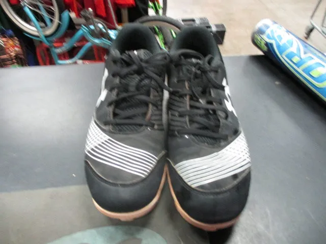Used Under Armour Nylon Size 8.5 Baseball Cleats